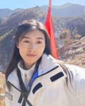 介4李艳宝丰的实名相亲网形象照
