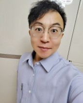 马钊银行的实名相亲网形象照